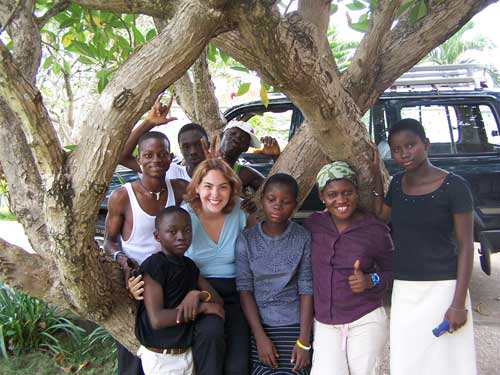 Sara and group from Adamrobe